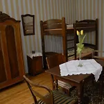 Hostel, Goscinne Mleczarnia - Ozonowane Hostel *