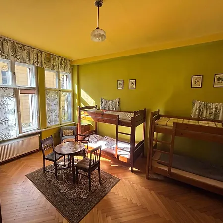 Hostel, Goscinne Mleczarnia - Ozonowane *