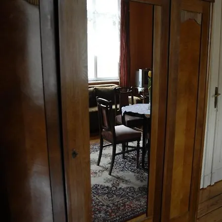 Hostel, Goscinne Mleczarnia - Ozonowane ホステル *