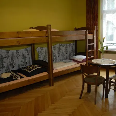 Hostel, Goscinne Mleczarnia - Ozonowane *