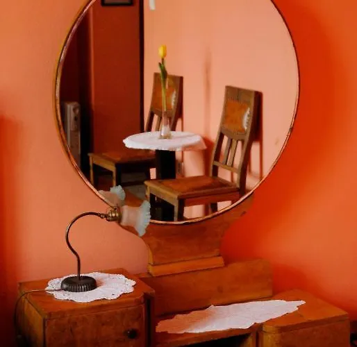 Hostel, Goscinne Mleczarnia - Ozonowane Hostel *