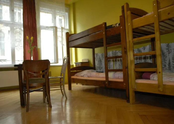 Hostel, Goscinne Mleczarnia - Ozonowane Hostel Wrocław